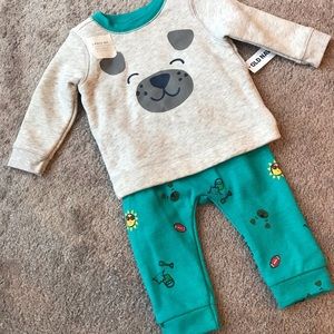 NWT Old Navy 2-piece graphic sweatshirt & pants